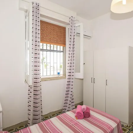 Holiday home Cozy In With Kitchenette